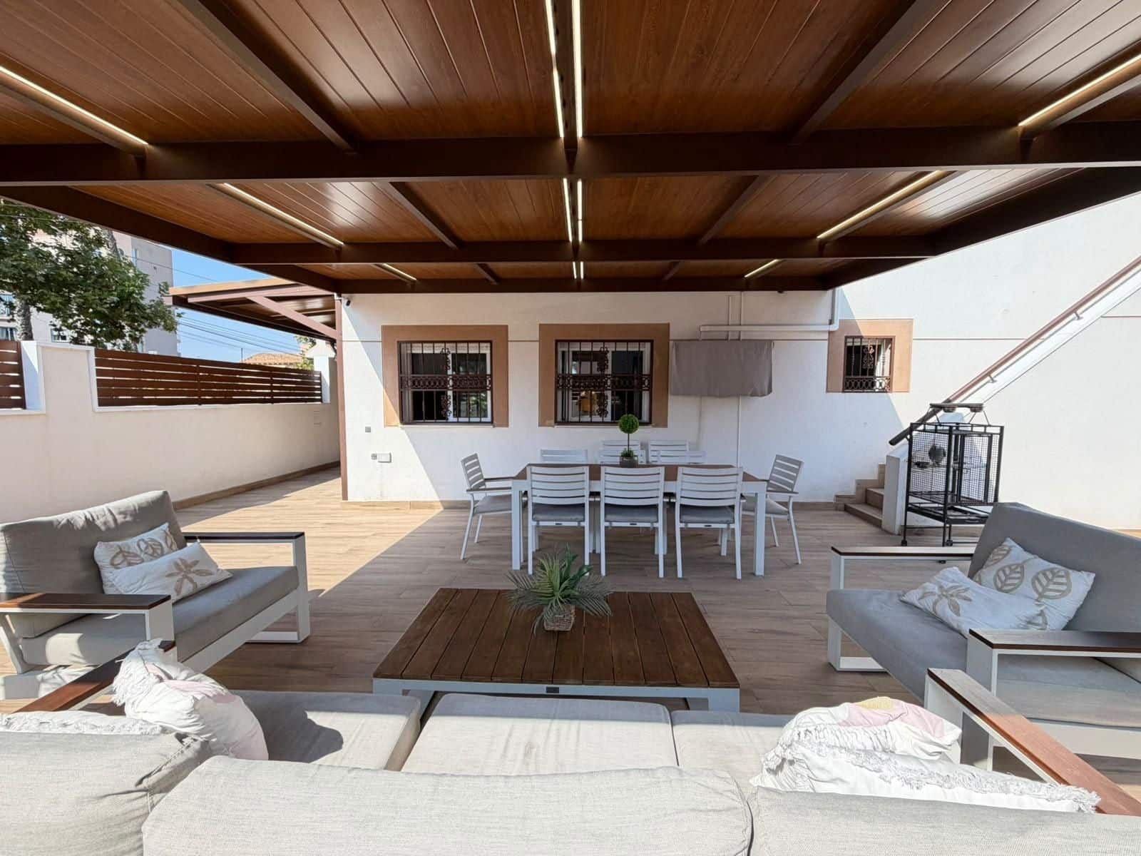 2 soveværelse Villa til salg i Torrevieja - € 339.333 (Ref: 10090852)
