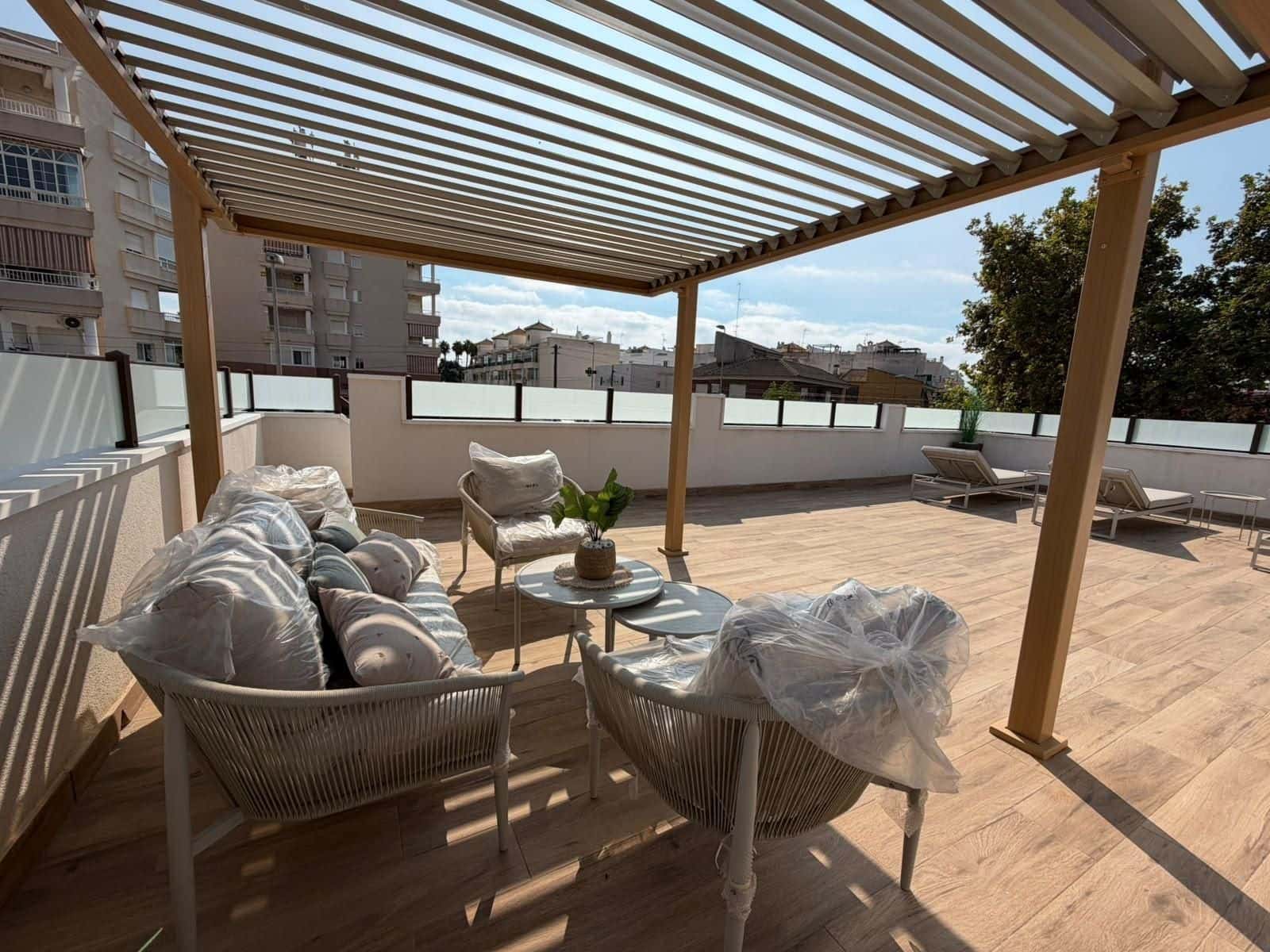 2 soveværelse Villa til salg i Torrevieja - € 339.333 (Ref: 10090852)