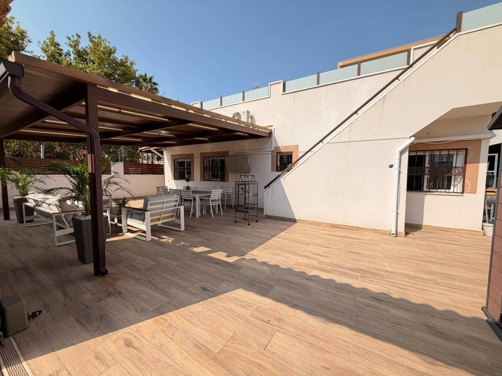 2 soveværelse Villa til salg i Torrevieja - € 339.333 (Ref: 10090852)