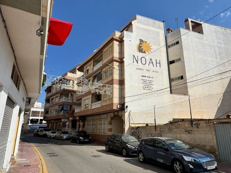 2 slaapkamer Appartement te koop in Torrevieja - € 162.000 (Ref: 10094894)
