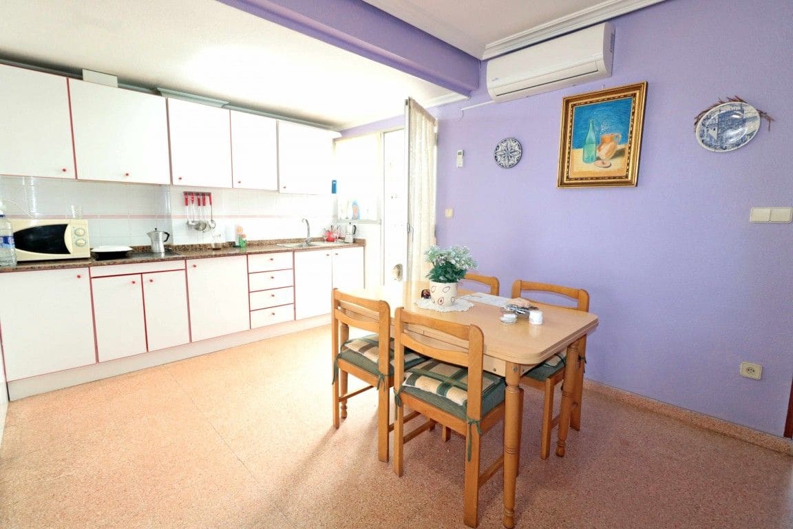 3 soverom Leilighet til salgs i Torrevieja - € 165 000 (Ref: 10094895)