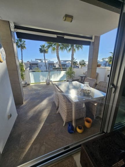 4 sovrum Semi-fristående Villa till salu i Torrevieja - 535 000 € (Ref: 10094910)