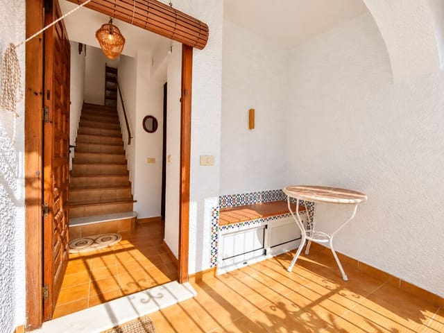 2 sovrum Radhus till salu i Torrevieja - 210 000 € (Ref: 10100381)