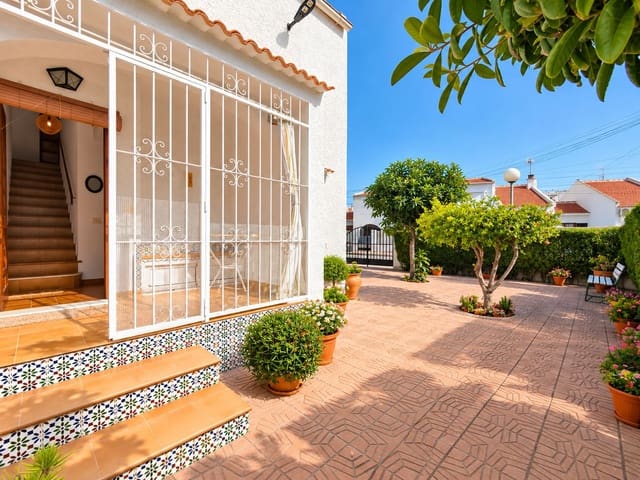 2 sovrum Radhus till salu i Torrevieja - 210 000 € (Ref: 10100381)
