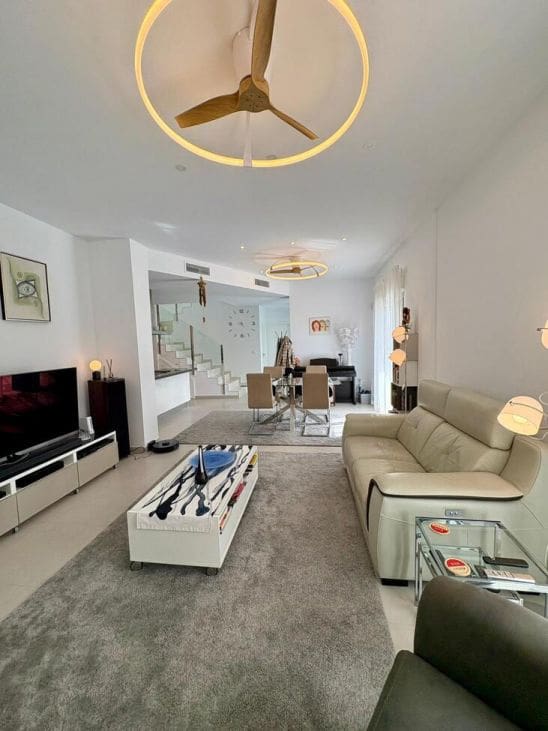 Chalet de 3 habitaciones en Formentera del Segura en venta con piscina garaje - 662.500 € (Ref: 10102795)
