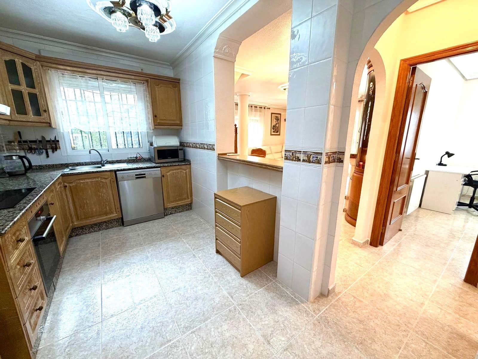 3 camera da letto Villa in vendita in Filipinas con piscina - 369.000 € (Rif: 10102798)