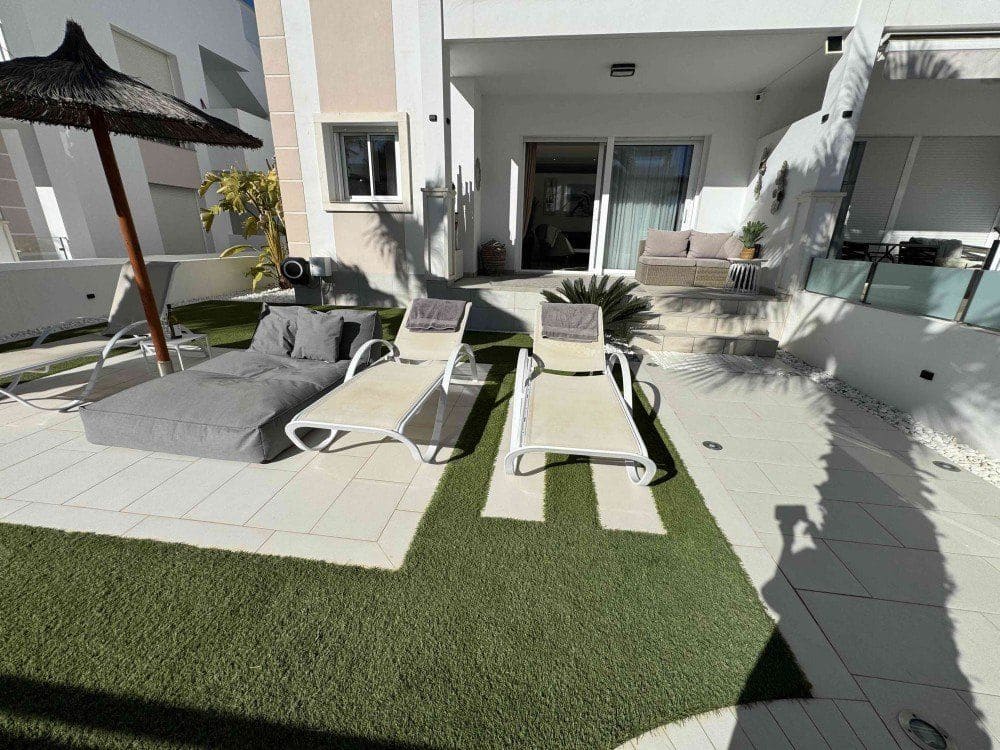 2 soveværelse Lejlighed til salg i Rojales med swimmingpool garage - € 324.900 (Ref: 10102799)