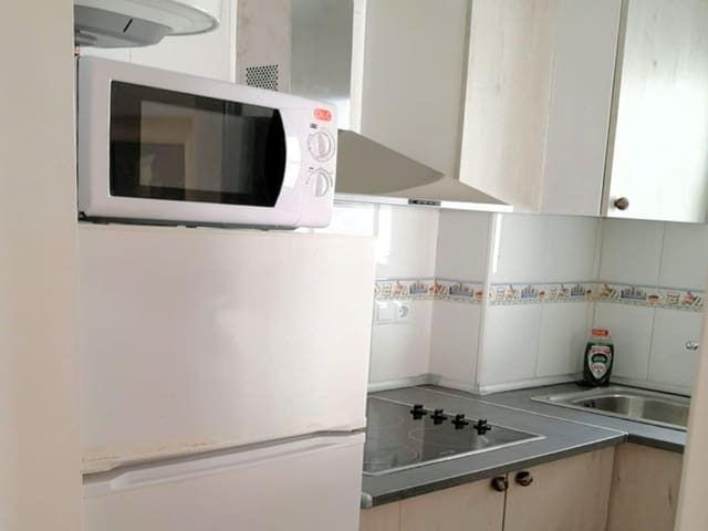 Apartamento de 2 habitaciones en Parque de las Naciones, Torrevieja en venta - 129.500 € (Ref: 10102801)