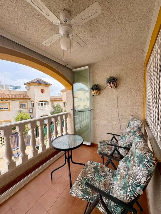 2 sypialnia Penthouse na sprzedaż w Guardamar del Segura z basenem - 170 500 € (Ref: 10109881)