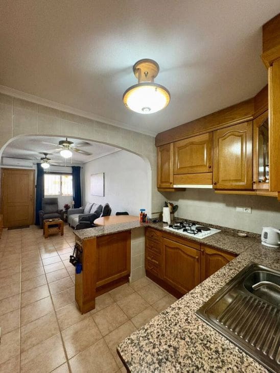 2 sypialnia Penthouse na sprzedaż w Guardamar del Segura z basenem - 170 500 € (Ref: 10109881)