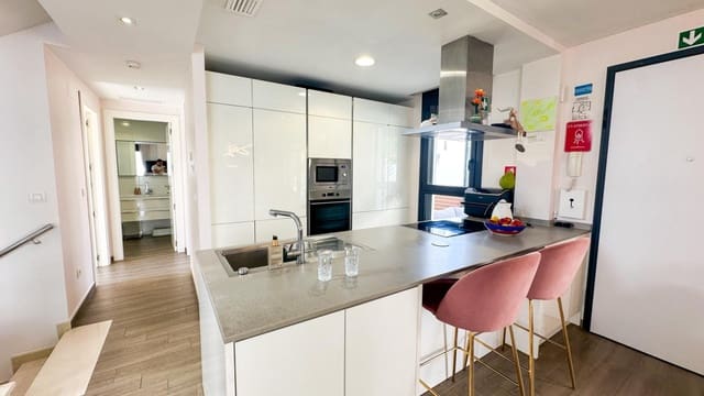 5 camera da letto Villa in vendita in Centro, Torrevieja con piscina - 549.000 € (Rif: 10110979)