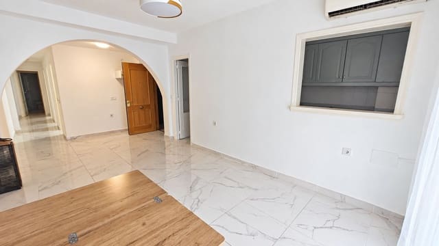 Apartamento de 3 habitaciones en Parque de las Naciones, Torrevieja en venta - 165.000 € (Ref: 10110981)