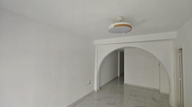 Apartamento de 3 habitaciones en Parque de las Naciones, Torrevieja en venta - 165.000 € (Ref: 10110981)