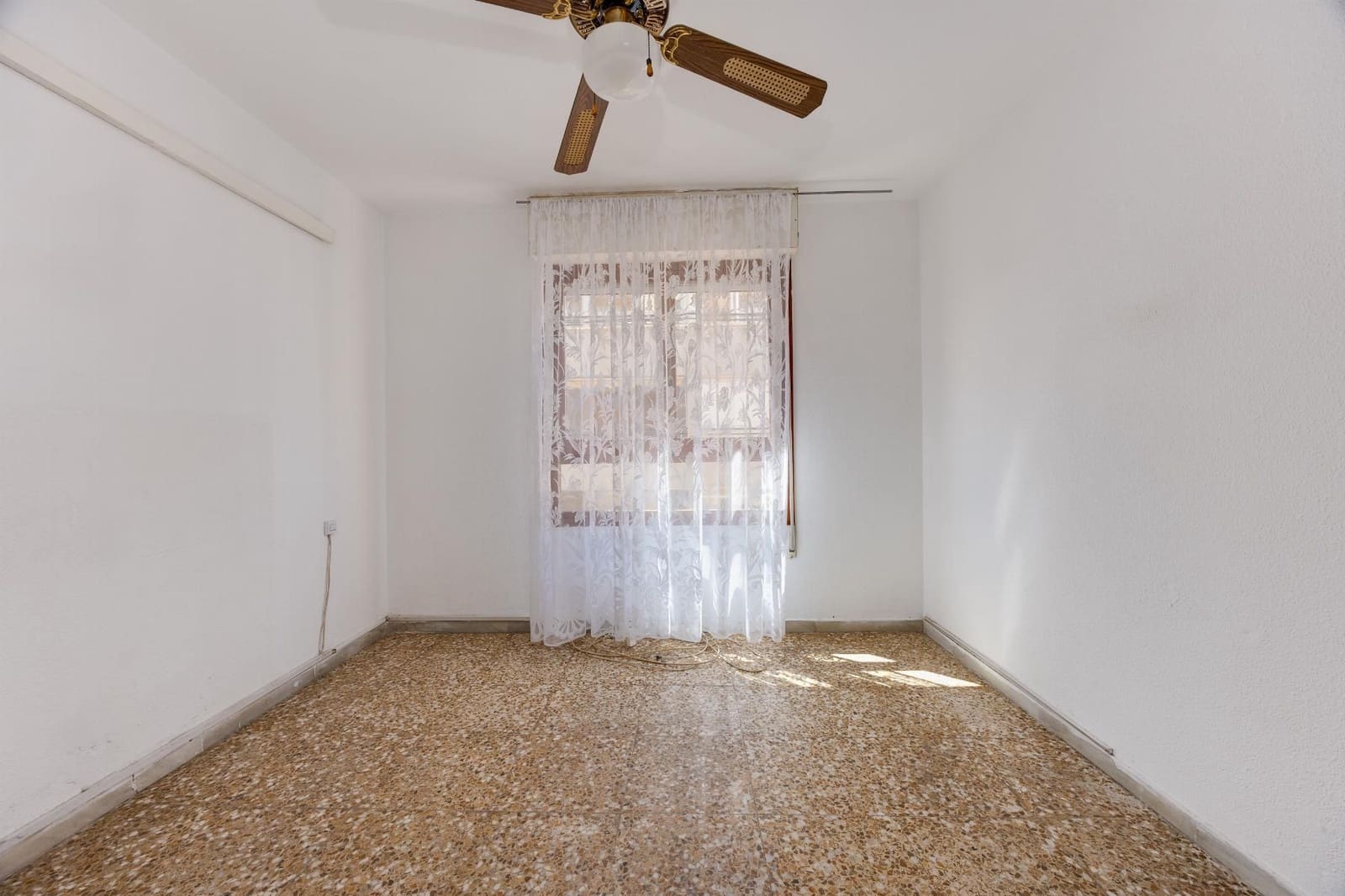 3 soveværelse Lejlighed til salg i Torrevieja - € 169.990 (Ref: 10110983)