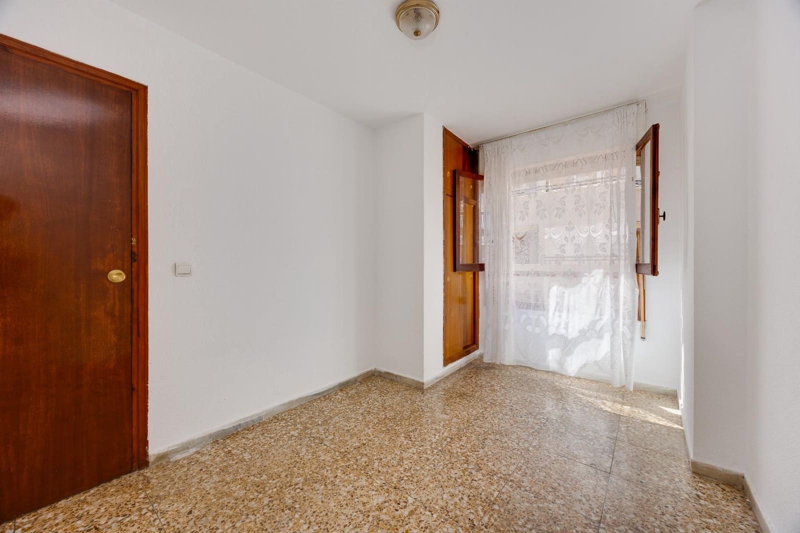 3 soveværelse Lejlighed til salg i Torrevieja - € 169.990 (Ref: 10110983)