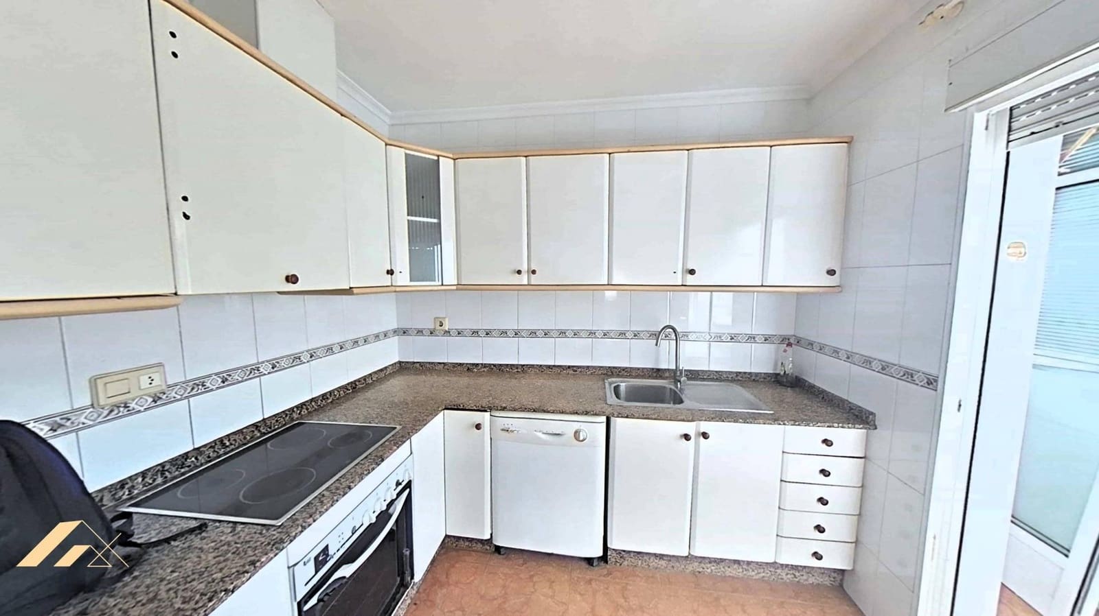 3 soveværelse Lejlighed til salg i Lo Pagan - € 250.000 (Ref: 10110990)
