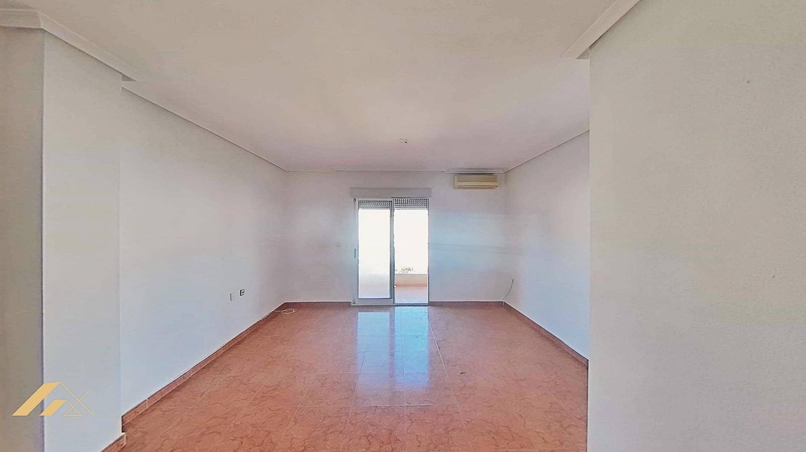 3 soveværelse Lejlighed til salg i Lo Pagan - € 250.000 (Ref: 10110990)
