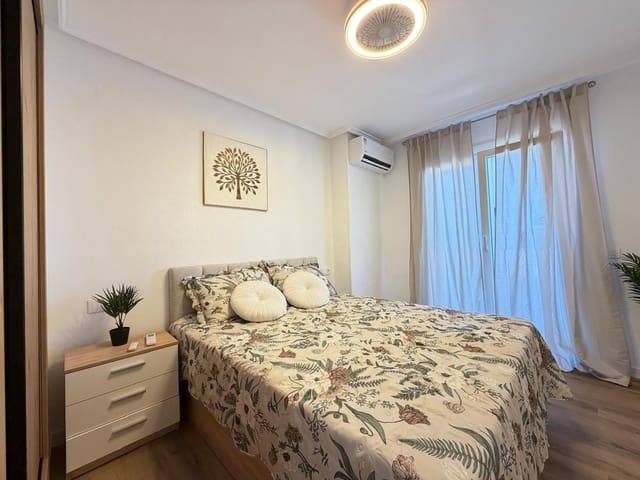 3 slaapkamer Appartement te koop in Parque de las Naciones, Torrevieja met zwembad - € 179.900 (Ref: 10111791)
