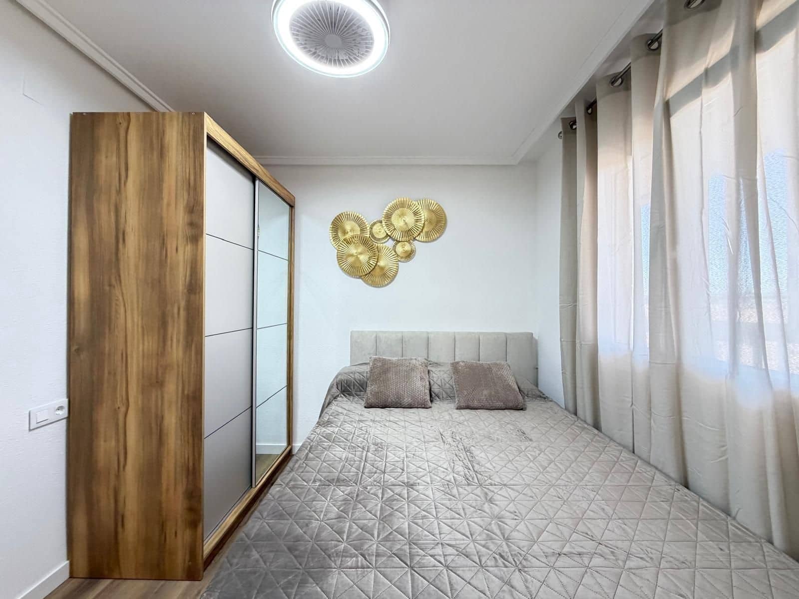 3 slaapkamer Appartement te koop in Torrevieja met zwembad - € 179.900 (Ref: 10111791)