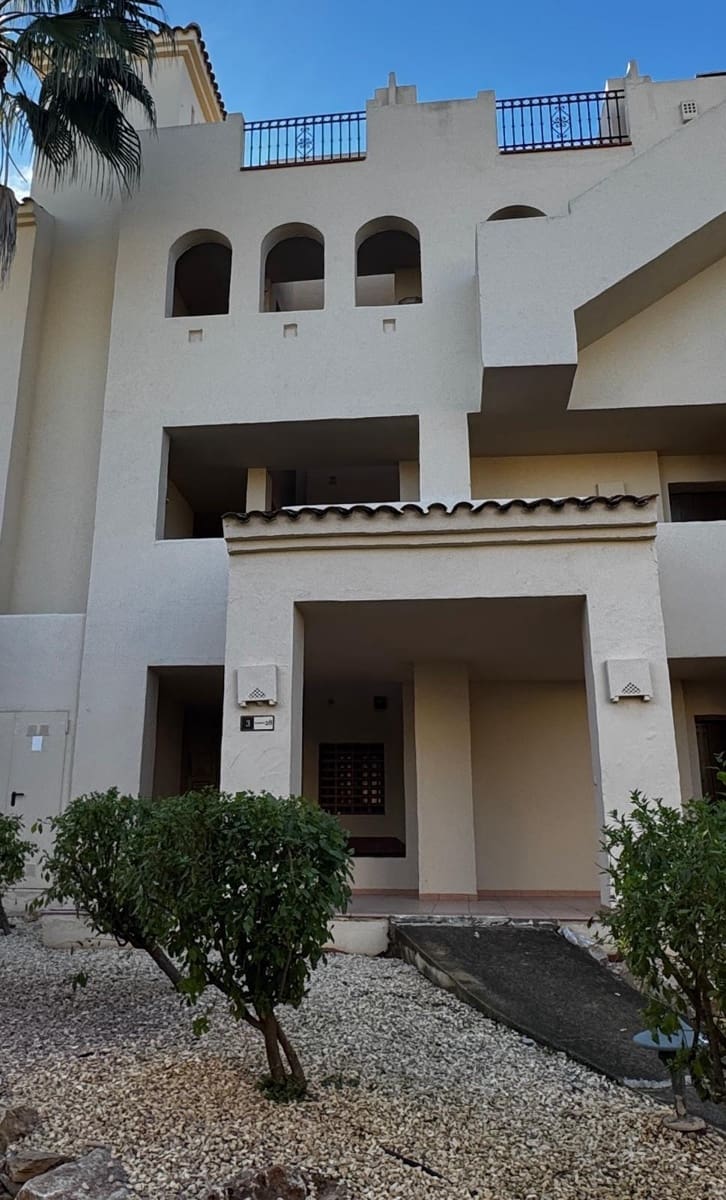 Apartamento de 2 habitaciones en Roda en venta con piscina garaje - 208.000 € (Ref: 10115805)