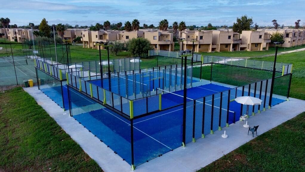Apartamento de 2 habitaciones en Roda en venta con piscina garaje - 208.000 € (Ref: 10115805)