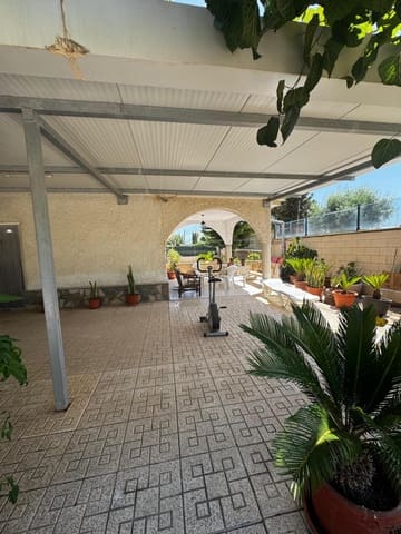 3 slaapkamer Villa te koop in Los Alcázares met garage - € 199.000 (Ref: 10115806)