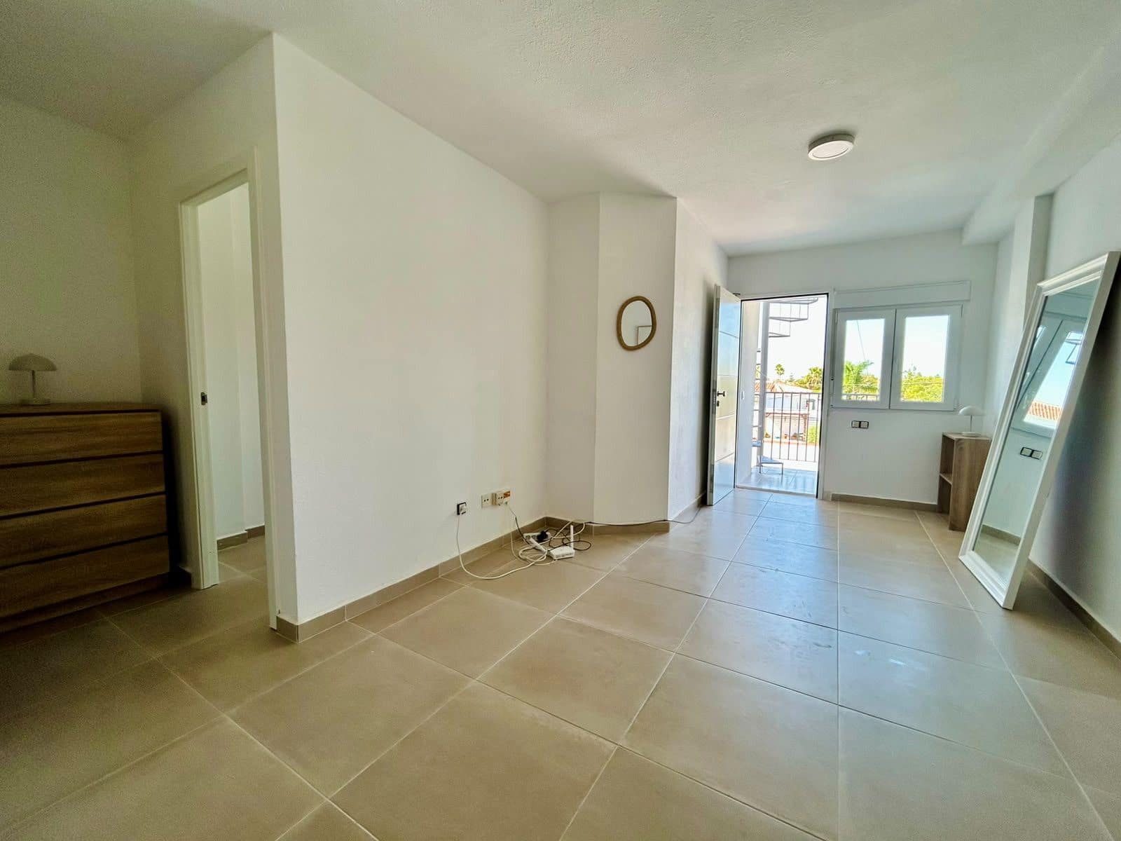 Apartamento de 1 habitación en Torrevieja en venta - 119.000 € (Ref: 10120069)