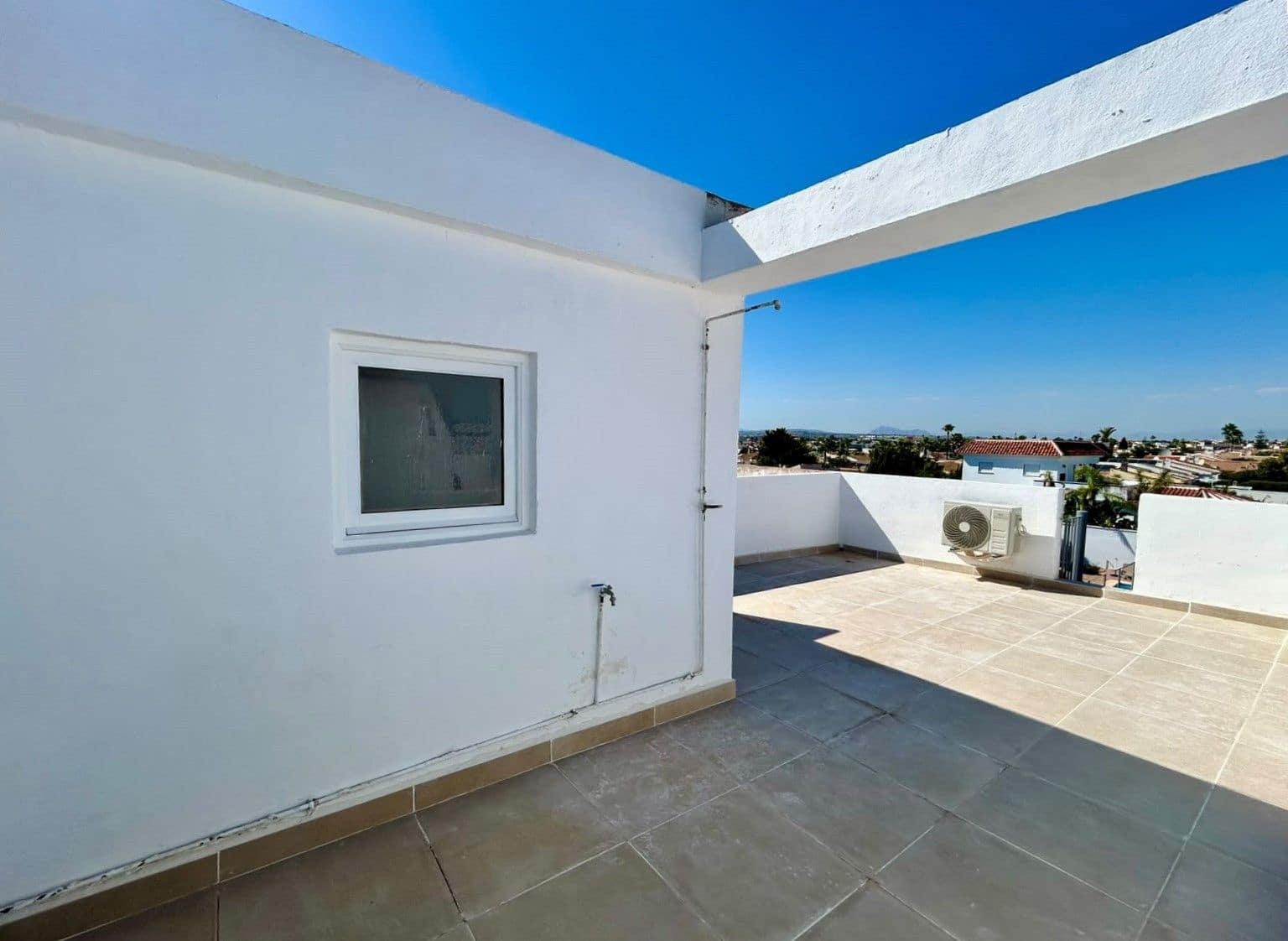 Apartamento de 1 habitación en Torrevieja en venta - 119.000 € (Ref: 10120069)