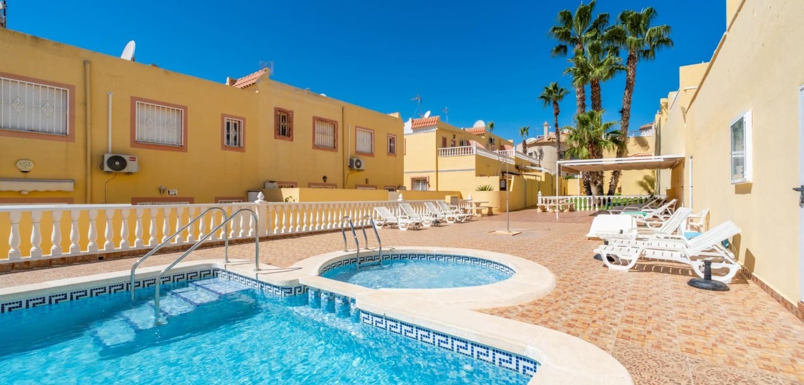 2 chambre Villa/Maison Mitoyenne à vendre à Mogan avec piscine - 229 800 € (Ref: 10120074)
