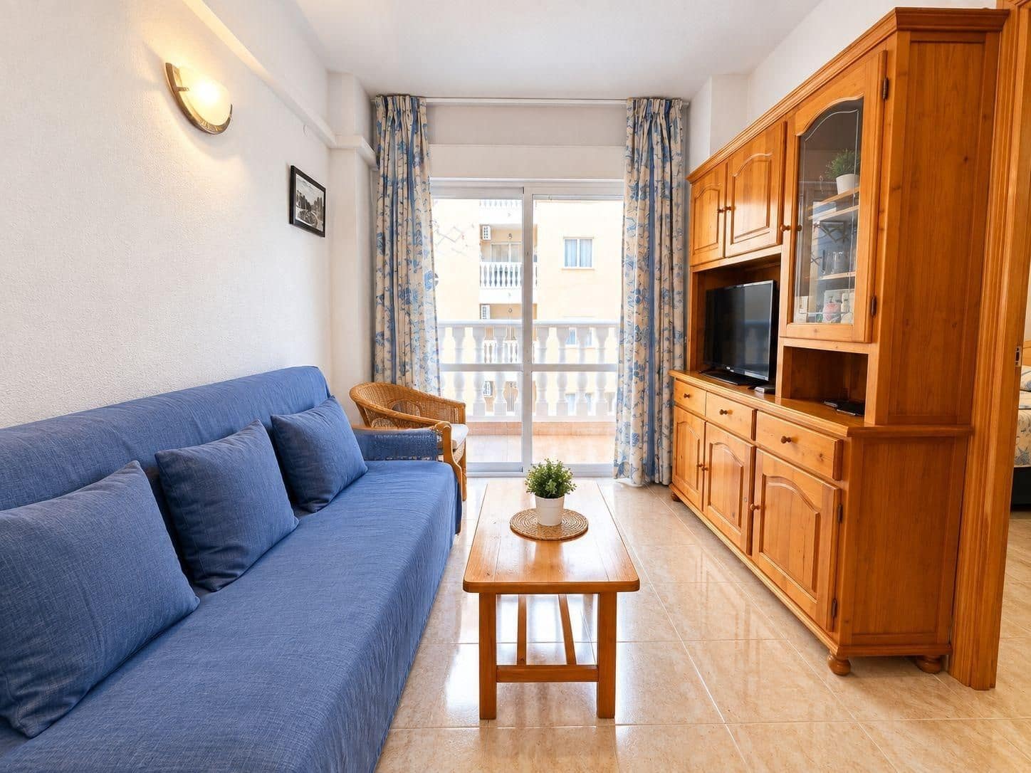 2 soveværelse Lejlighed til salg i Torrevieja med swimmingpool - € 139.960 (Ref: 10120085)