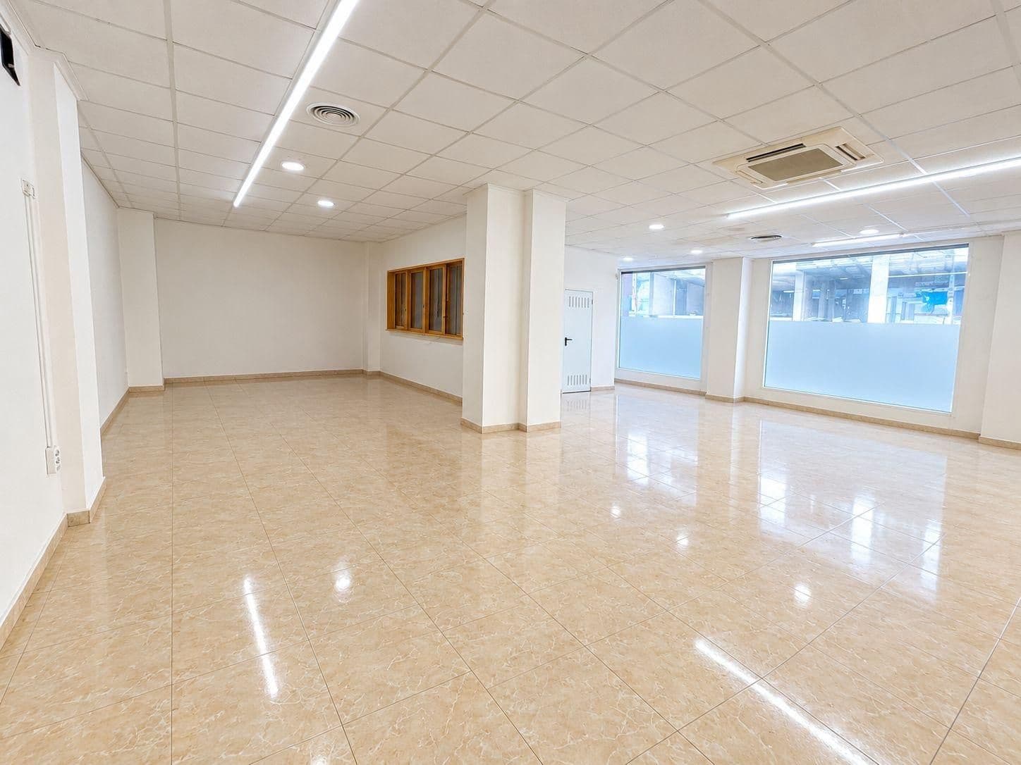 Empresa para venda em Torrevieja - 249 900 € (Ref: 10120088)