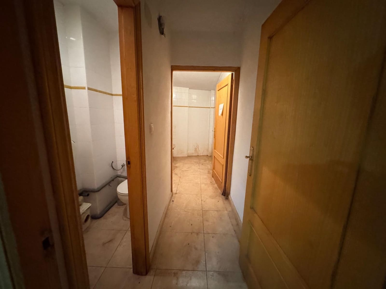 Empresa para venda em Torrevieja - 249 900 € (Ref: 10120088)