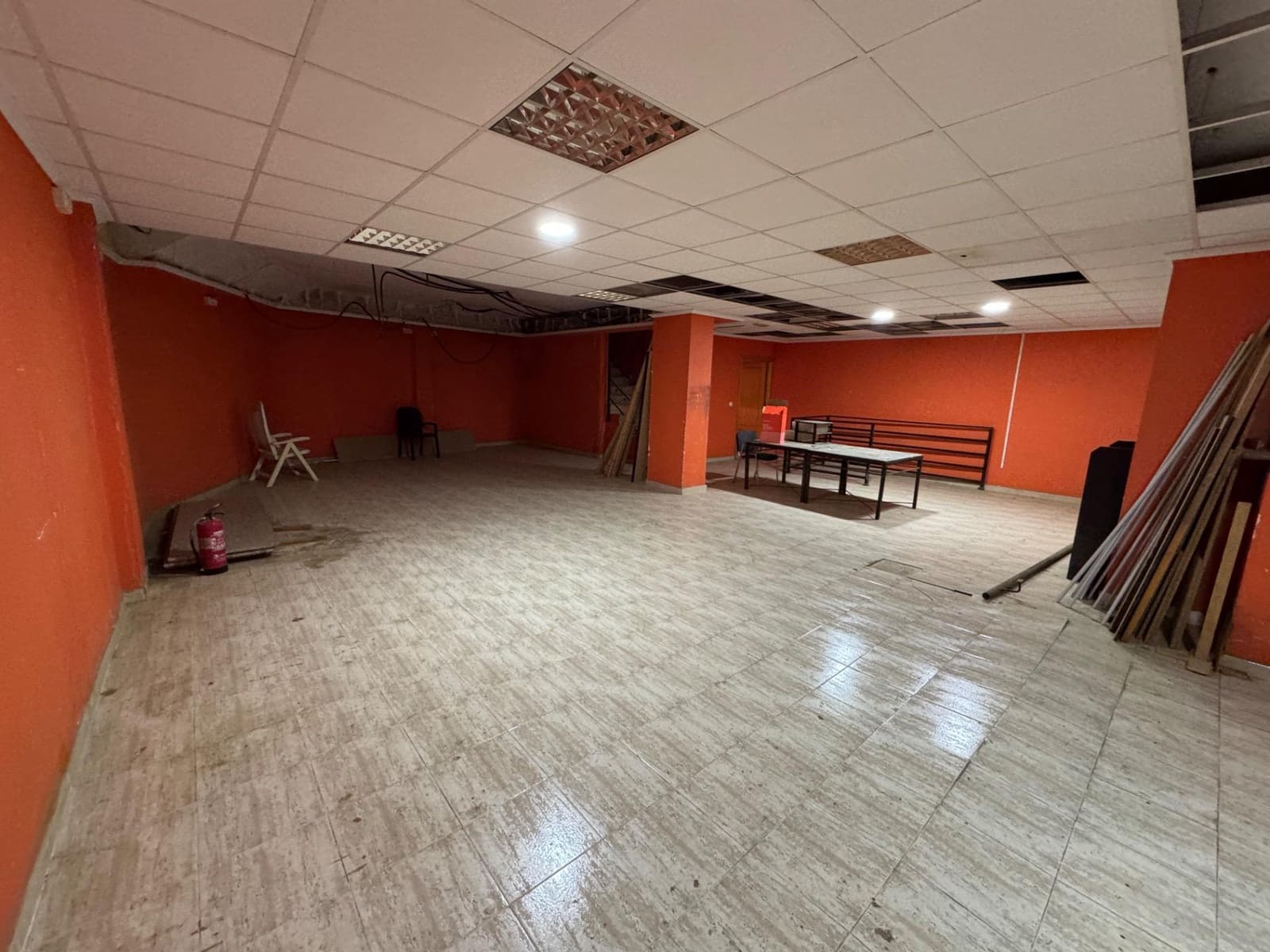 Empresa para venda em Torrevieja - 249 900 € (Ref: 10120088)