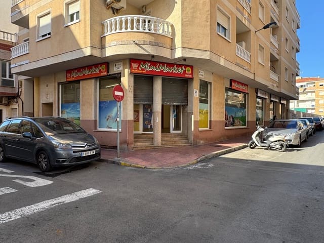 Empresa para venda em Playa del Cura, Torrevieja - 249 900 € (Ref: 10120088)