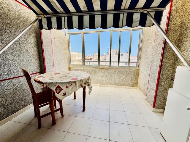 1 sypialnia Penthouse na sprzedaż w Torrevieja - 119 900 € (Ref: 10120095)