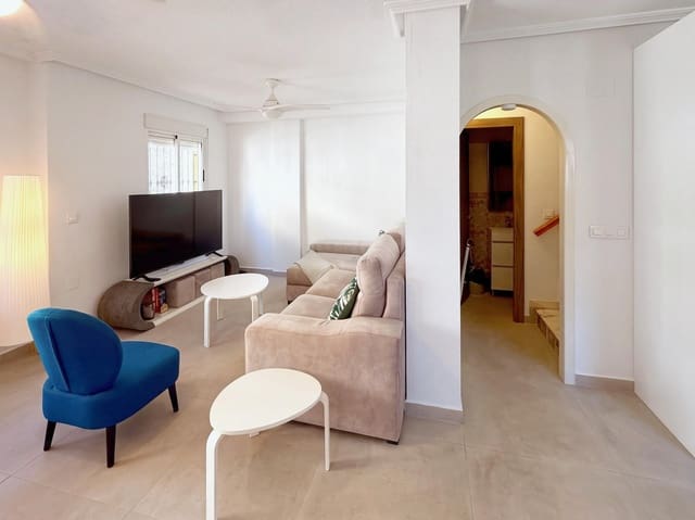 3 Zimmer Doppelhaus zu verkaufen in La Zenia, Orihuela mit Pool Garage - 285.000 € (Ref: 10130098)