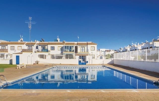 3 camera da letto Villetta a Schiera in vendita in Torrevieja con piscina - 192.000 € (Rif: 10130099)