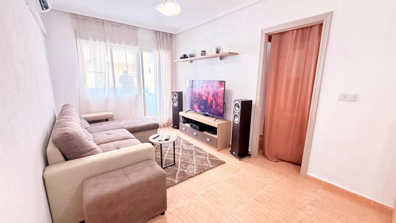 2 quarto Apartamento para venda em Torrevieja com garagem - 149 500 € (Ref: 10132841)