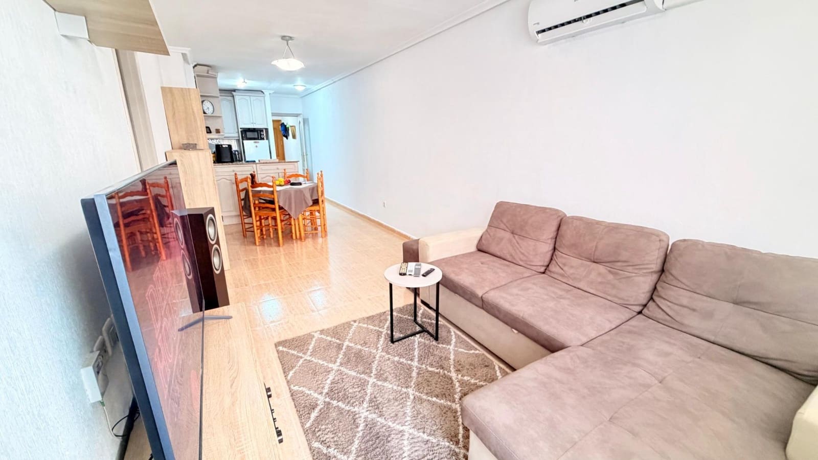 2 quarto Apartamento para venda em Torrevieja com garagem - 149 500 € (Ref: 10132841)