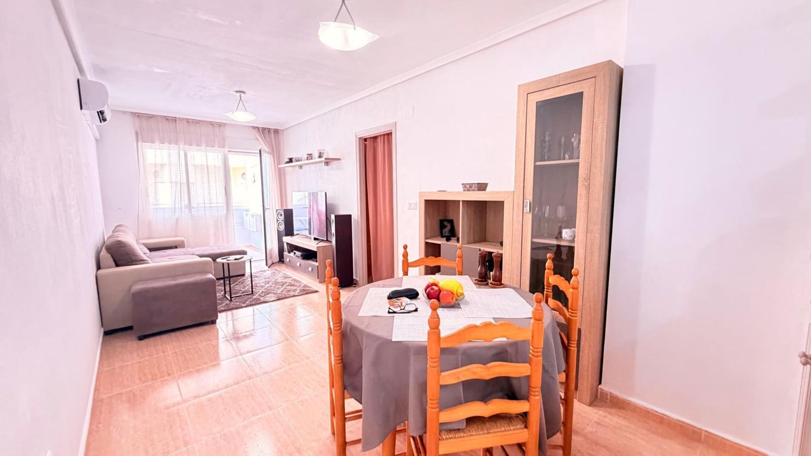2 quarto Apartamento para venda em Torrevieja com garagem - 149 500 € (Ref: 10132841)