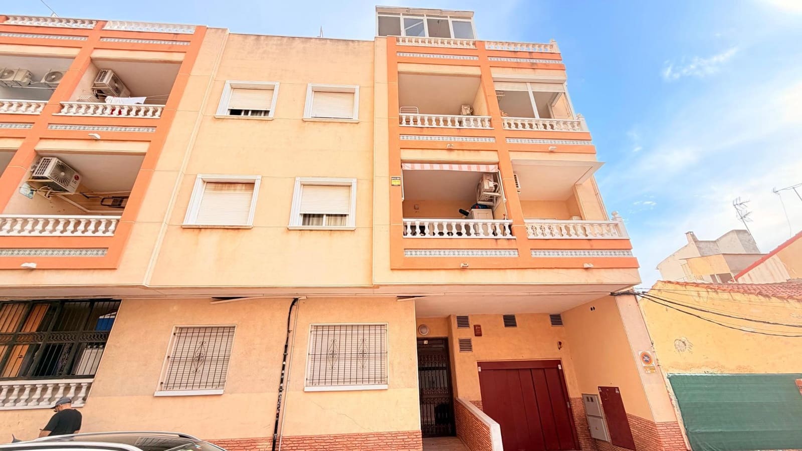 2 quarto Apartamento para venda em Torrevieja com garagem - 149 500 € (Ref: 10132841)