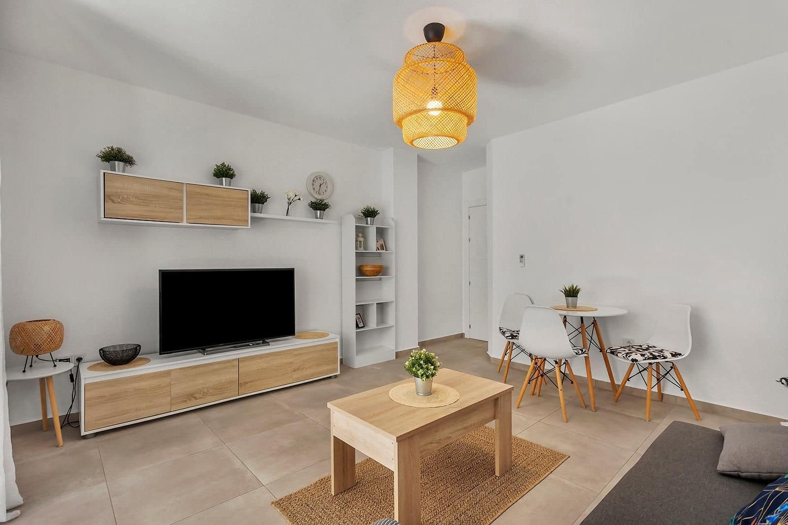 3 Zimmer Apartment zu verkaufen in Torrevieja - 196.000 € (Ref: 10132851)