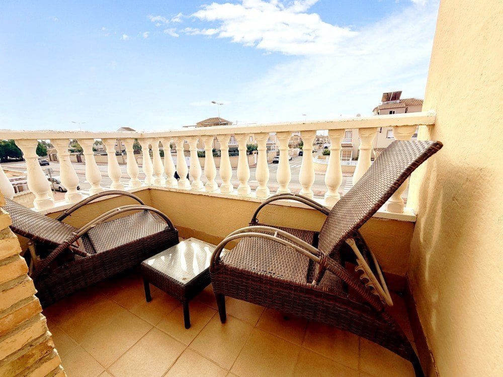 3 sovrum Villa till salu i Rojales med pool garage - 220 000 € (Ref: 10132855)