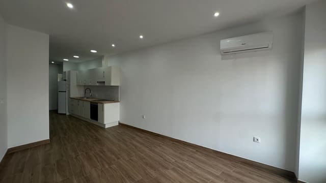 1 chambre Appartement à vendre à Centro, Torrevieja avec piscine garage - 147 000 € (Ref: 10133436)