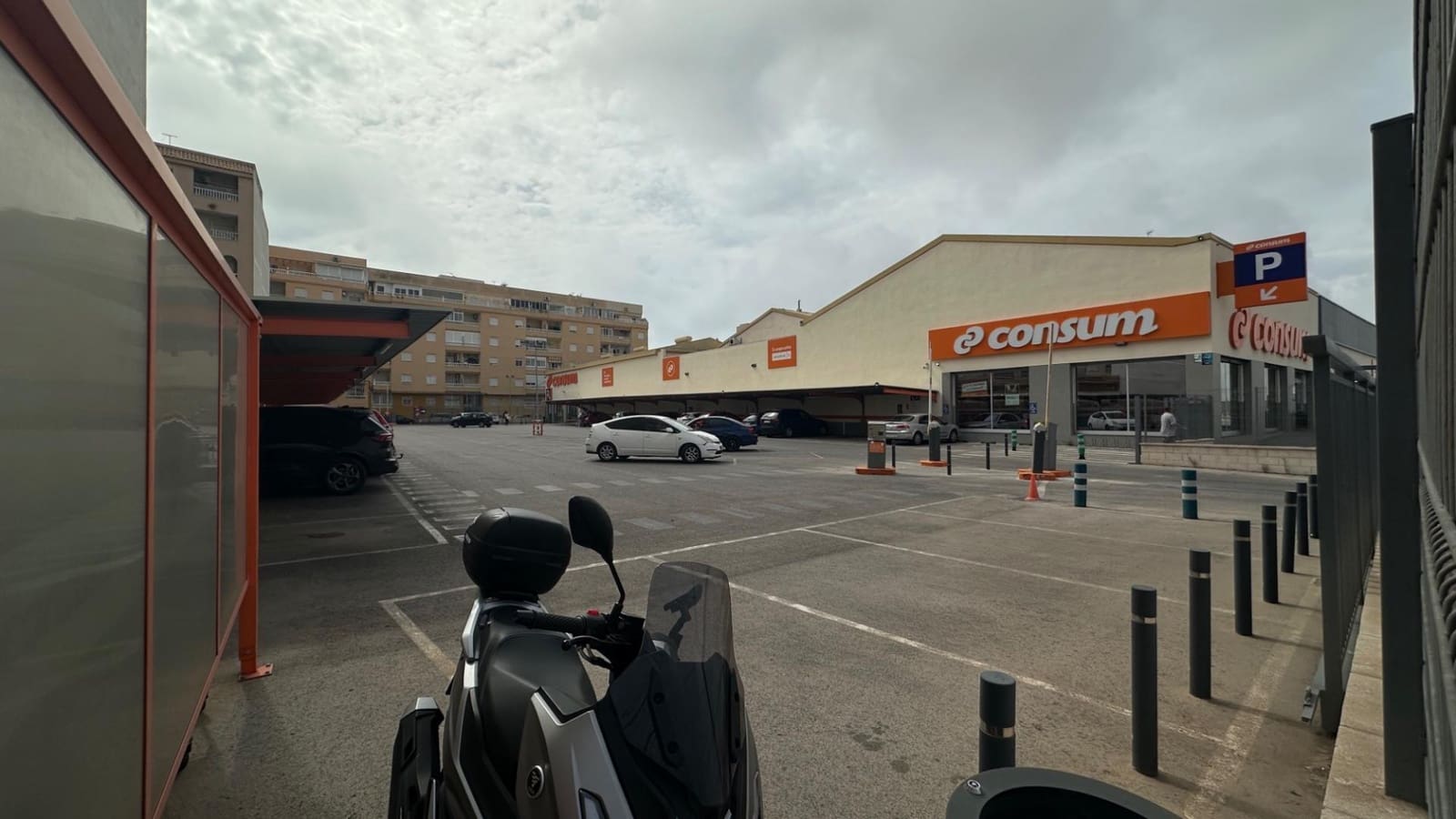 1 chambre Appartement à vendre à Torrevieja avec piscine garage - 147 000 € (Ref: 10133436)