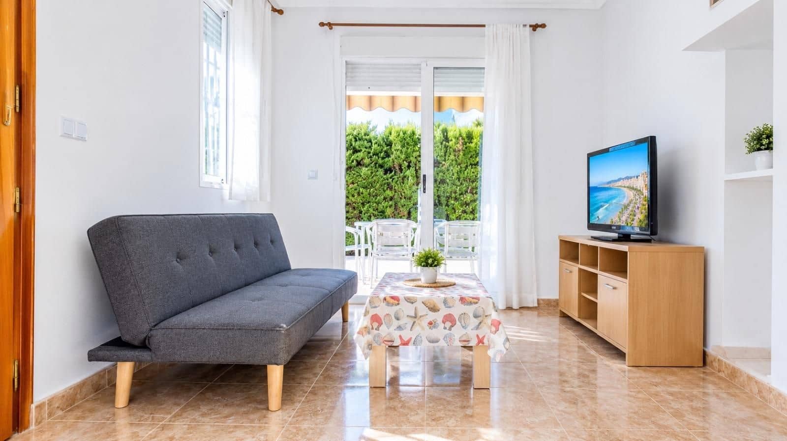 2 sypialnia Bungalow na sprzedaż w Torrevieja z basenem - 173 900 € (Ref: 10133439)