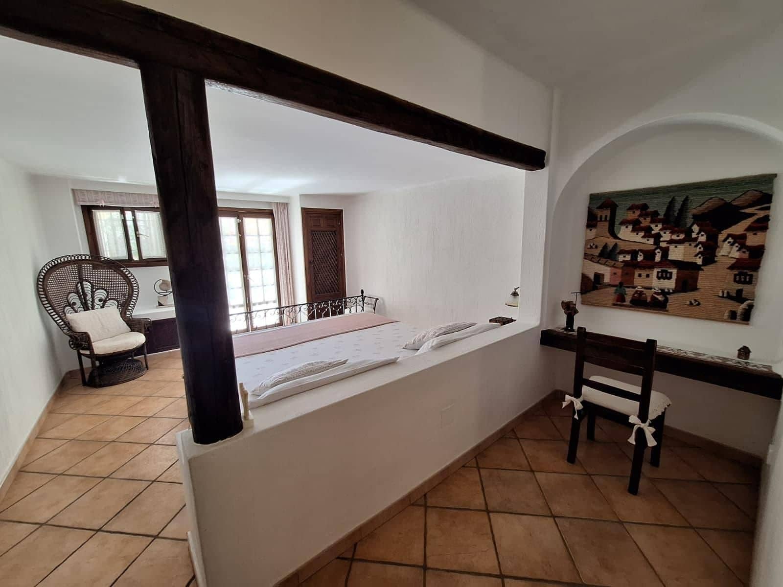 2 slaapkamer Appartement te koop in Torrevieja met garage - € 495.000 (Ref: 10133449)