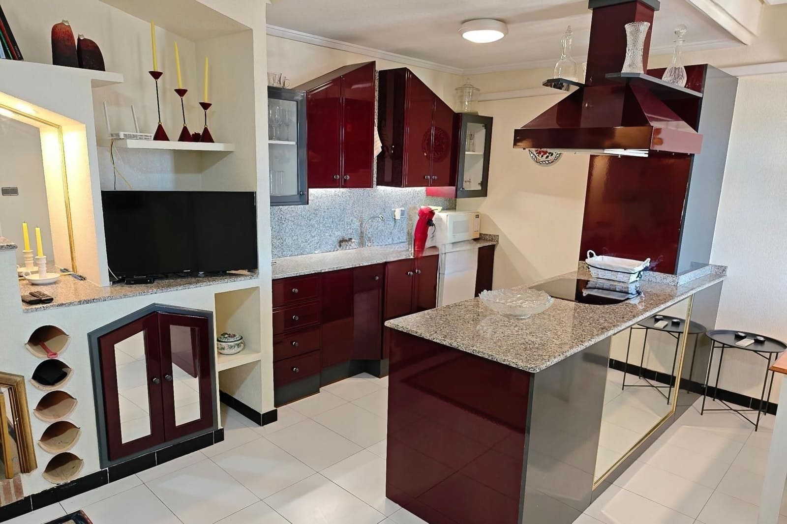 2 quarto Bungalow para venda em La Siesta com piscina - 175 000 € (Ref: 10133452)