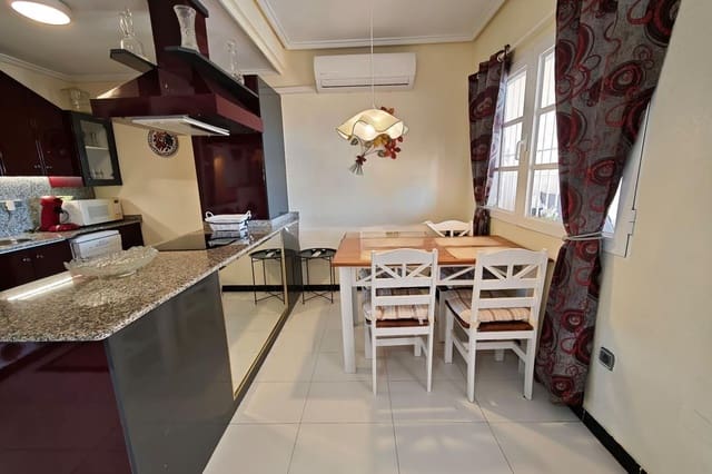 2 camera da letto Bungalow in vendita in La Siesta, Torrevieja con piscina - 175.000 € (Rif: 10133452)