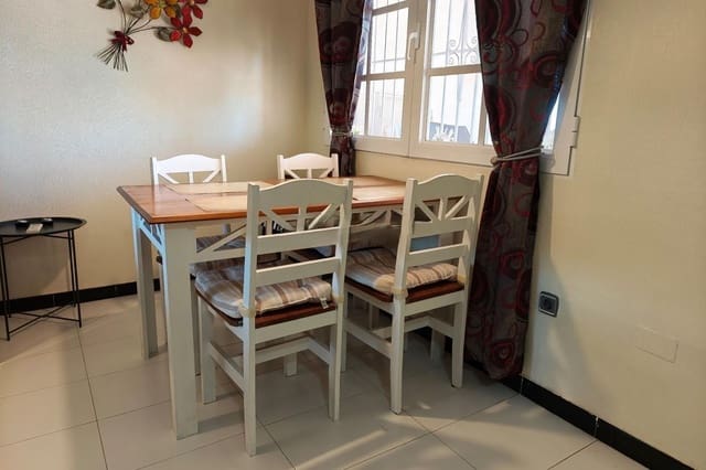 2 camera da letto Bungalow in vendita in La Siesta, Torrevieja con piscina - 175.000 € (Rif: 10133452)